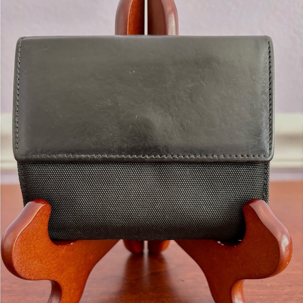 Vintage Gucci Jackie Wallet/Black Canvas Leather Bifold/Piston Lock - Picture 3 of 10
